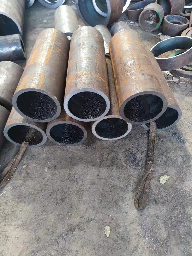 和静和静和静12Cr1MovG无缝钢管切割